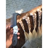 Manenkam met hoevenkrabber