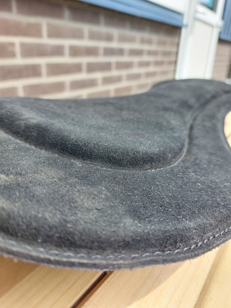 Second chance hip saver suede black