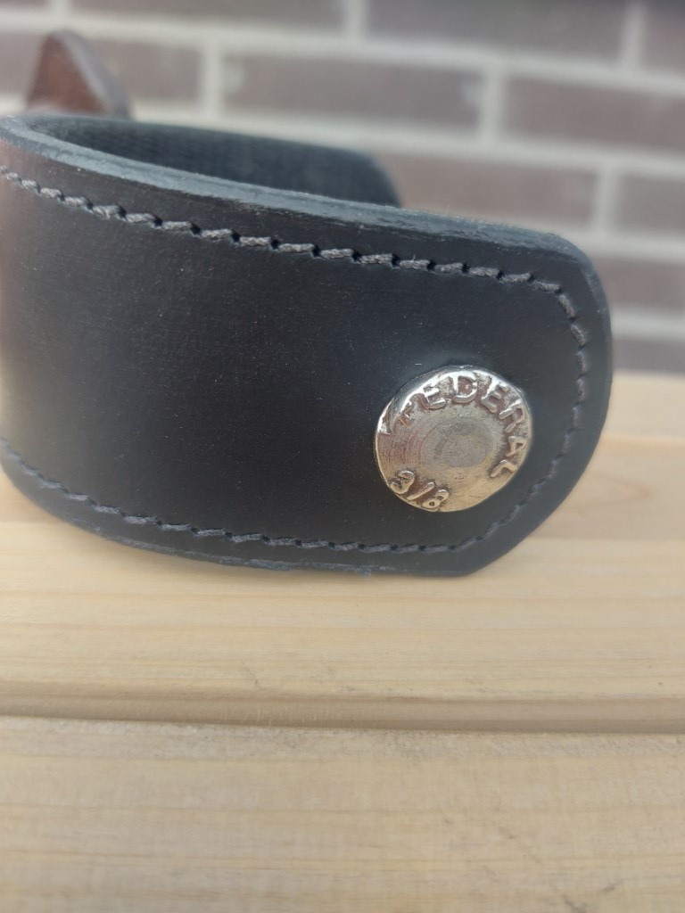 1 Stuck Westernbugel dreher schwarz