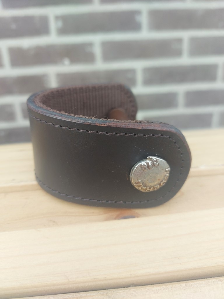 1 Stuk Westernbeugel draaier bruin
