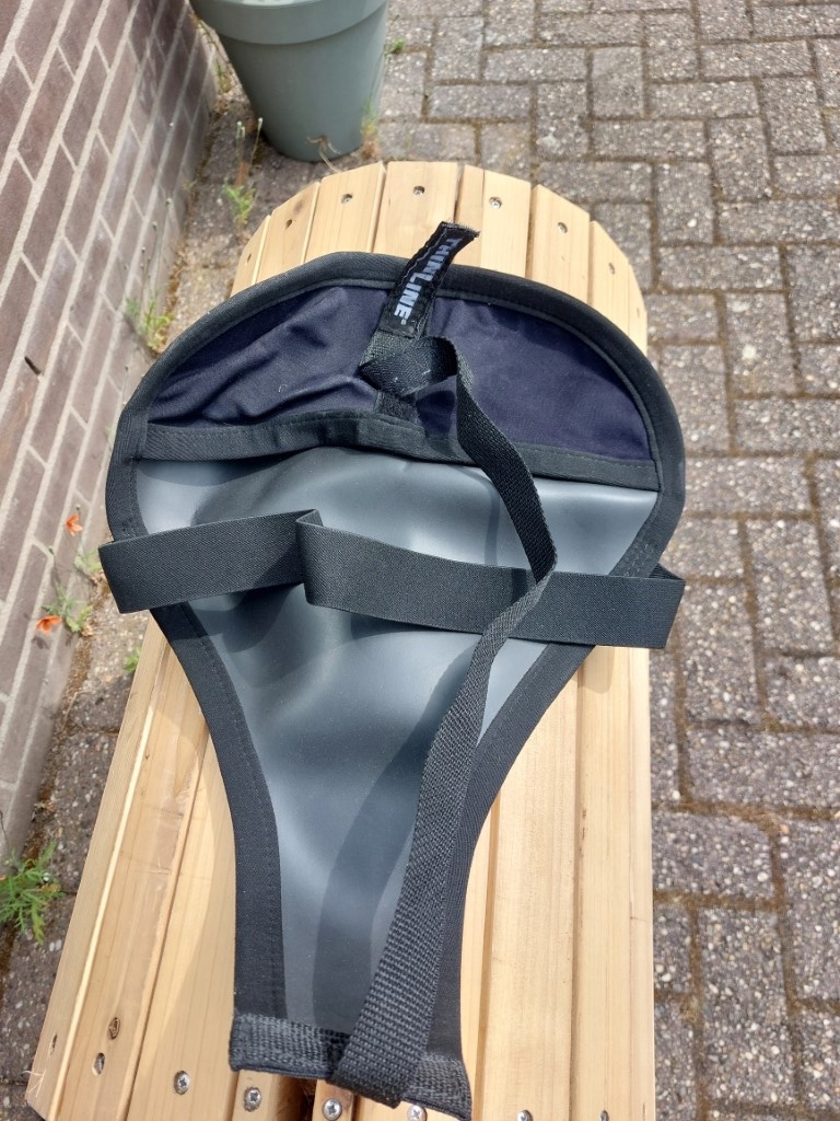 Second hand Seatsver general purpose shock absorbent ultra thin black