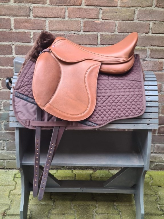 Emir GP saddle soft tree