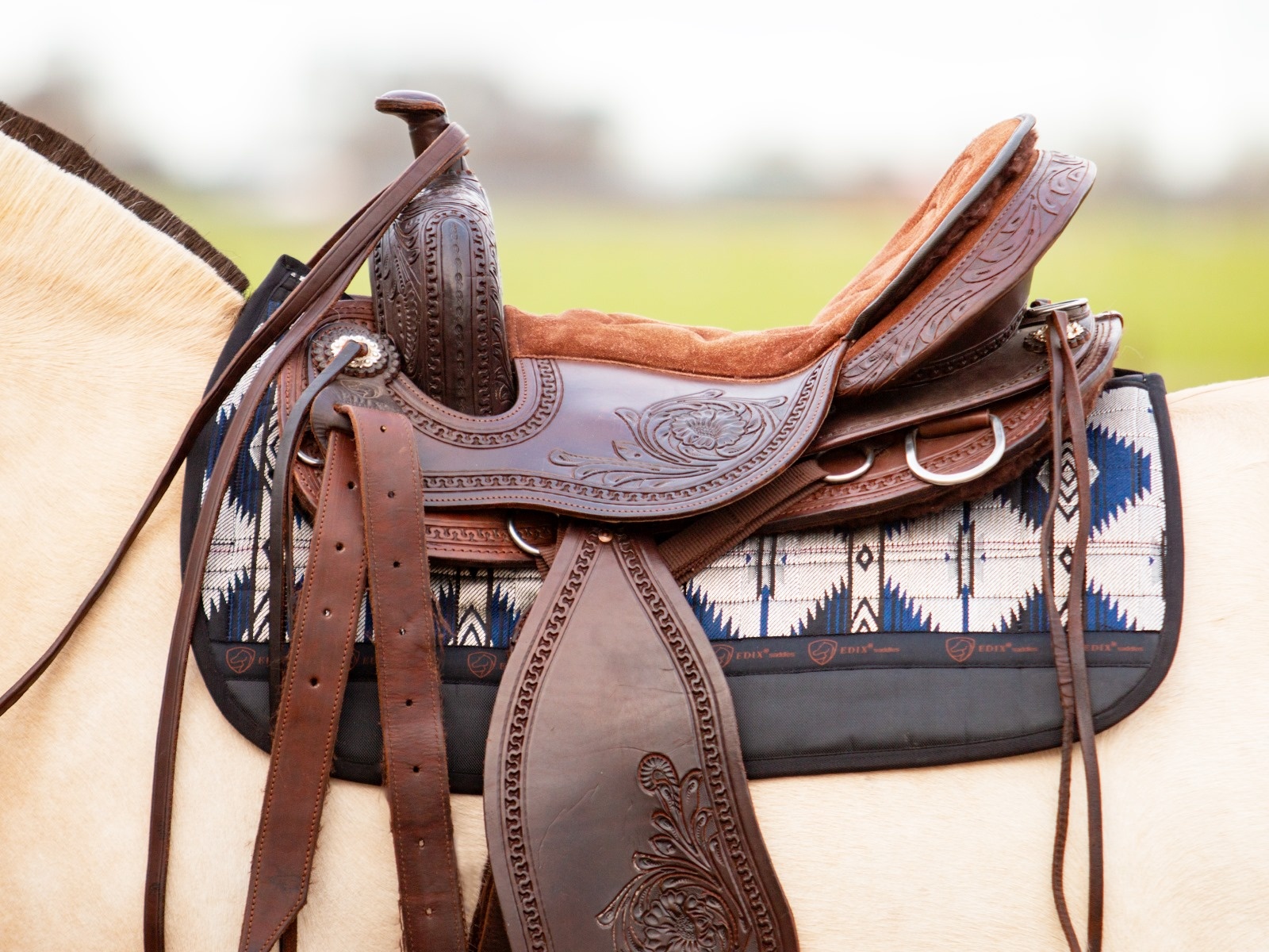 Westernpad squareskirt vilt