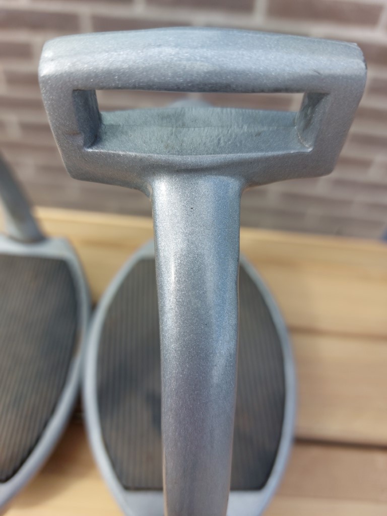 Gebrauchte Aluminium-Steigbügel