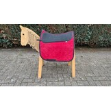 Second hand saddle pad suitable for inlays red