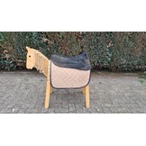 Gebrauchte Sattelunterlage geeignet für Einlage rot