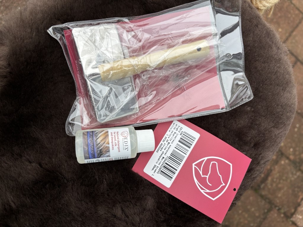 Opknapper zadelbontje boomloos L bruin