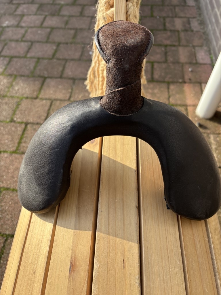 Bkeus Fork maat QH bruin