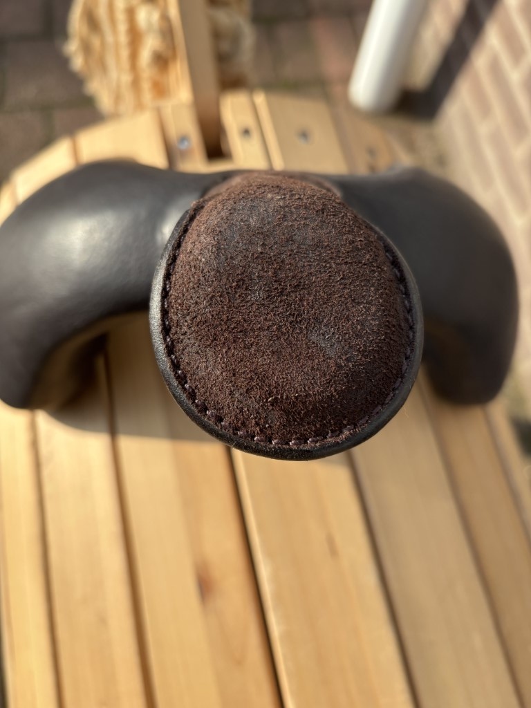 Bkeus Fork maat QH bruin