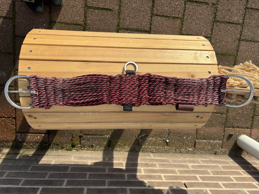 Tweedehands Ecoluxe bamboe westernsingel 28inch rood-zwart