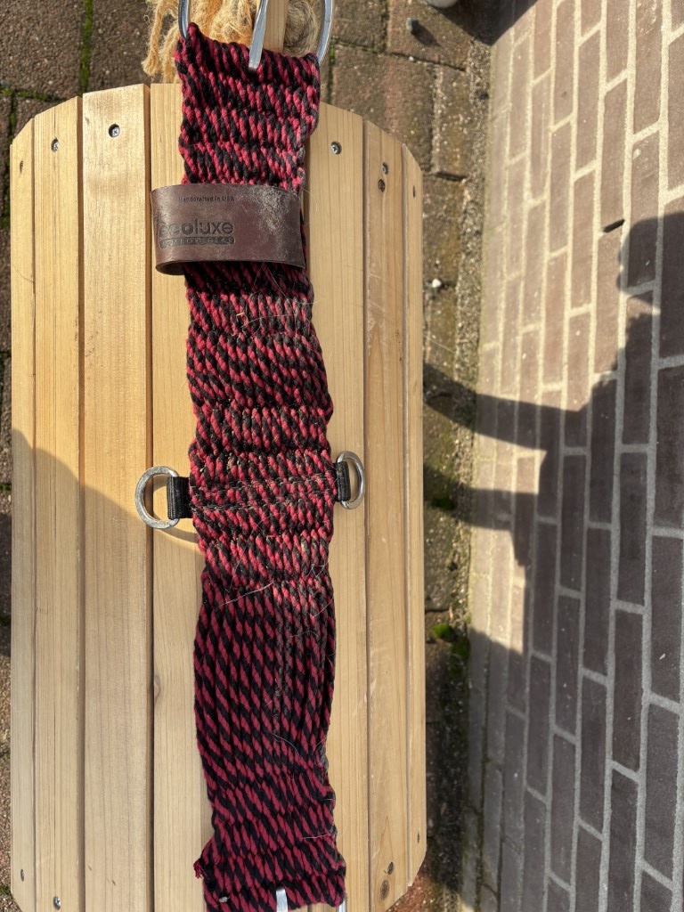 Second hand Ecoluxe bamboo Western girth 28inch red-black