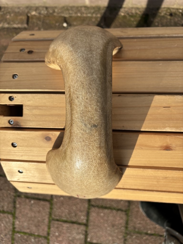 Oud model Pommel maat M