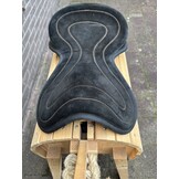 Tweedehands Classic seat 17 inch zwart suede