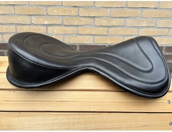 Tweedehands Classic seat 16 inch