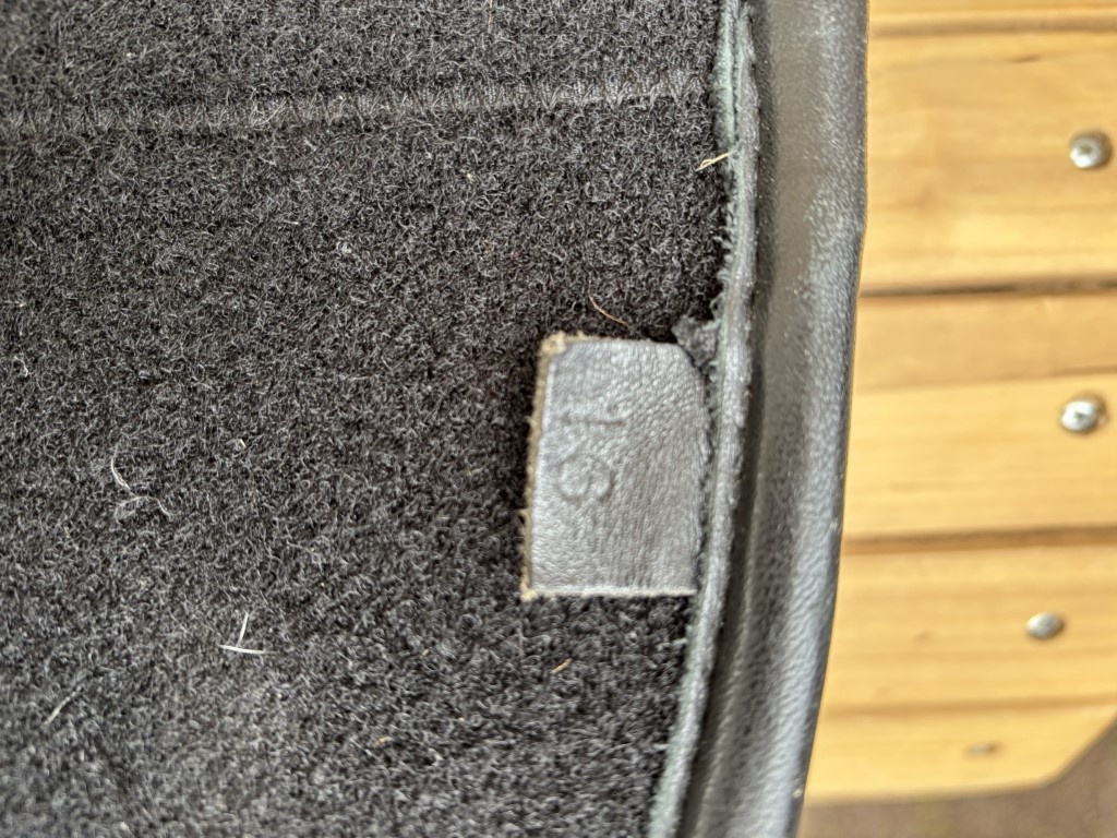 Gebrauchte Classic seat 16 inch schwarz glat leder