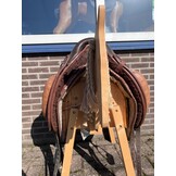Tweedehands Barrydale zadel maat 2 bruin met toebehoren