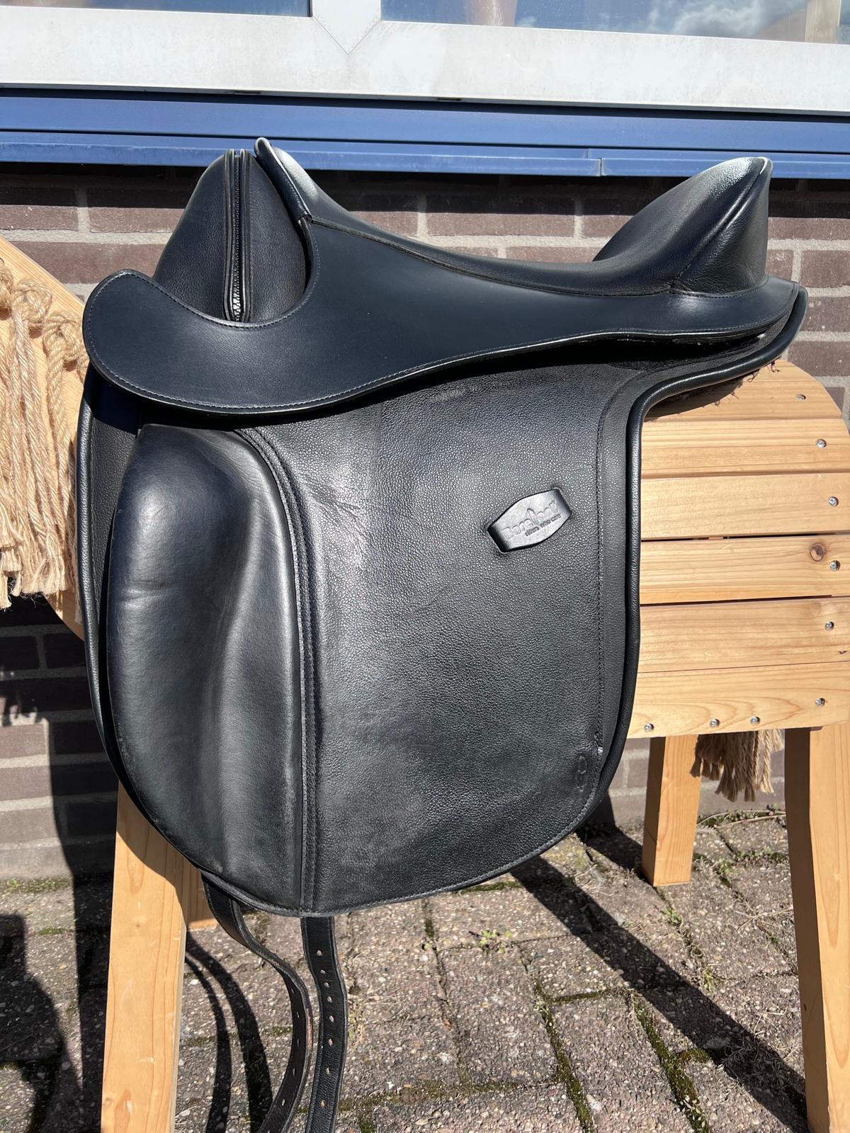 Leight gebrauchte Lexington Pro Sattel masse 2