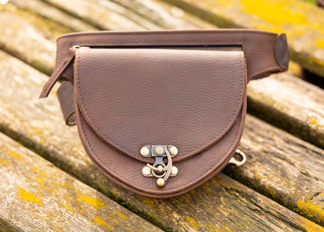 Hipster belt bag Amore