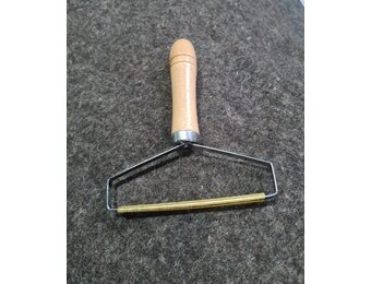 Wool Brush