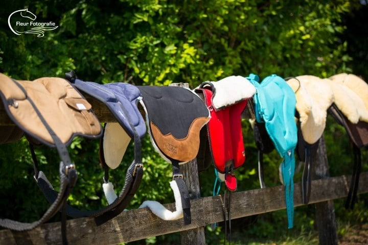 Barebackpads