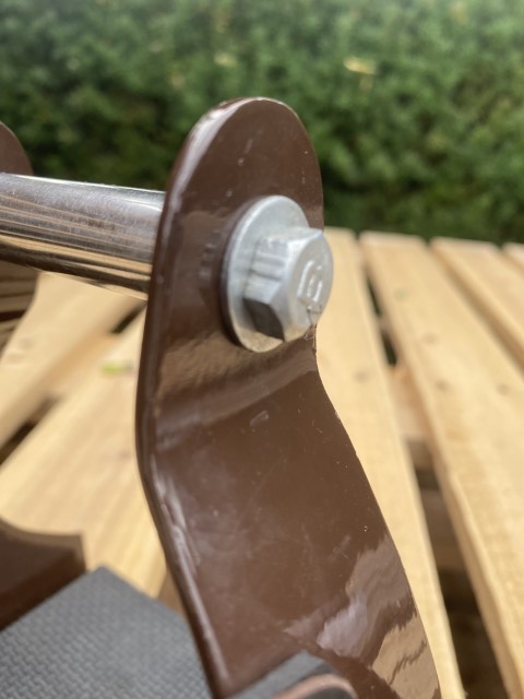 B choice cage stirrups Western brown, new, with a few small scratches