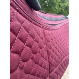 Used Courville sheepskin pad size S burgundy with inserts