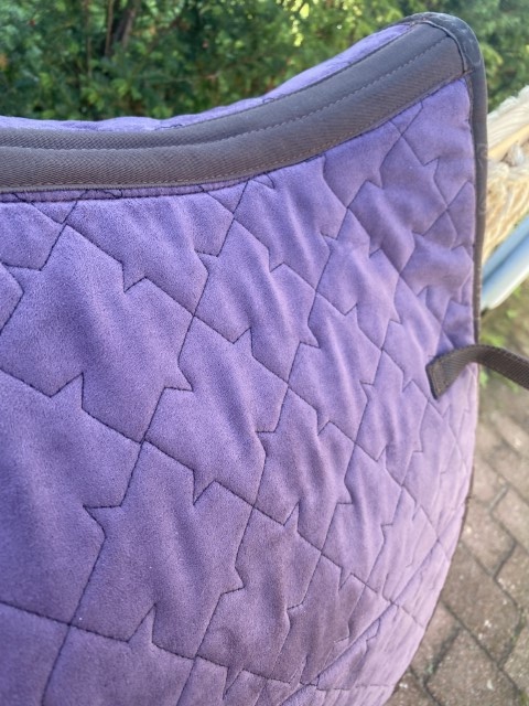 New Klassika treeless saddle pad suitable for inserts purple-brown