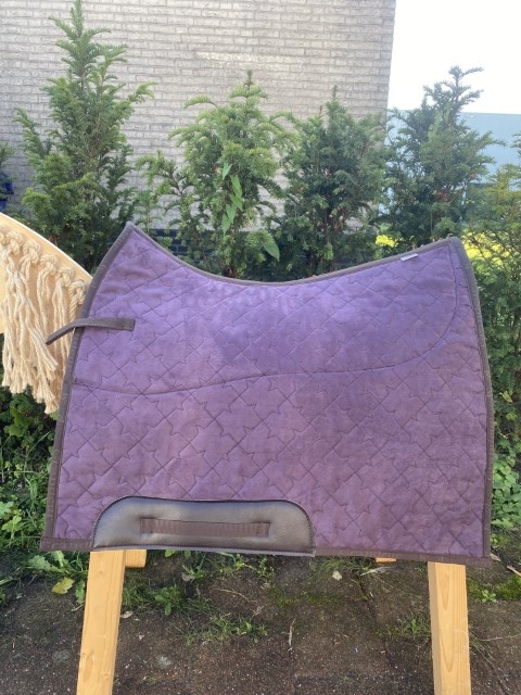 New Klassika treeless saddle pad suitable for inserts purple-brown
