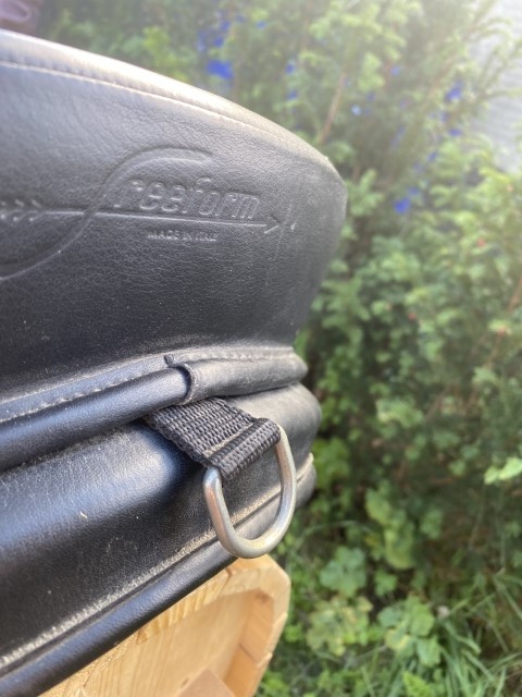Gebraucht Liberty Standard Größe Baumloses Sattel mit 18,5 Zoll Sitz und Enduro-kissen