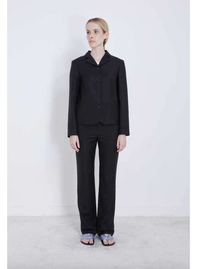 Josephine Chaus blazer  Blazer, Black blazers, Fitted blazer