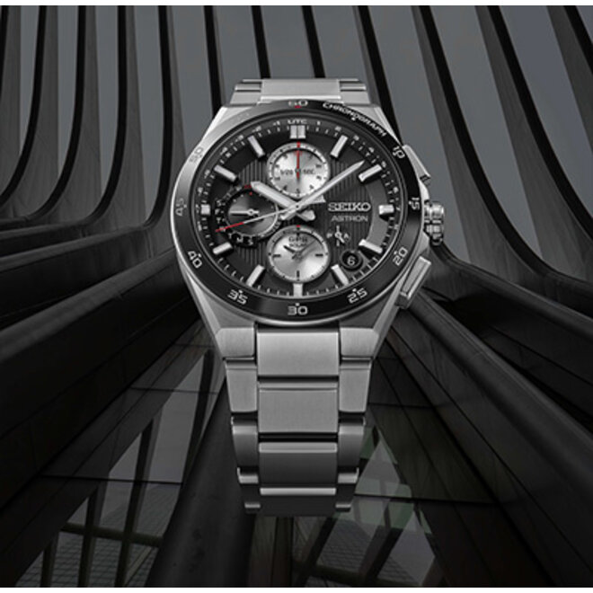 Seiko Astron SSH151J1
