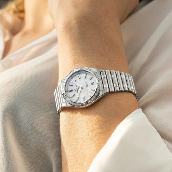 Breitling  Chronomat 32  A77310591A1A1