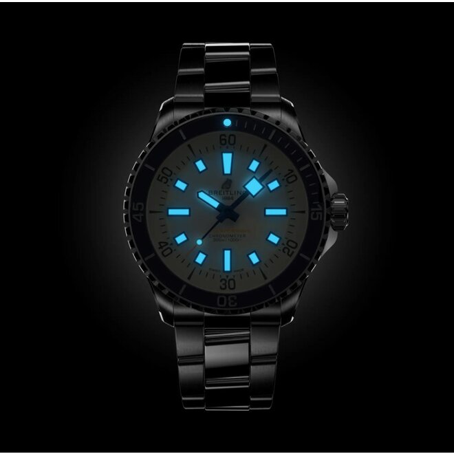 Breitling Superocean Automatic 42 A17375E71G1A1