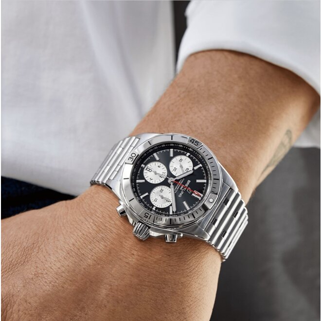 Breitling  Chronomat B01 42 AB0134101B1A1