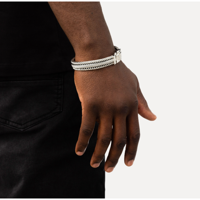 Buddha to Buddha Armband Edwin Small 151 F