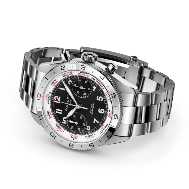 Gallet Flying Officer Chronograph 40 AG2301131B1A1
