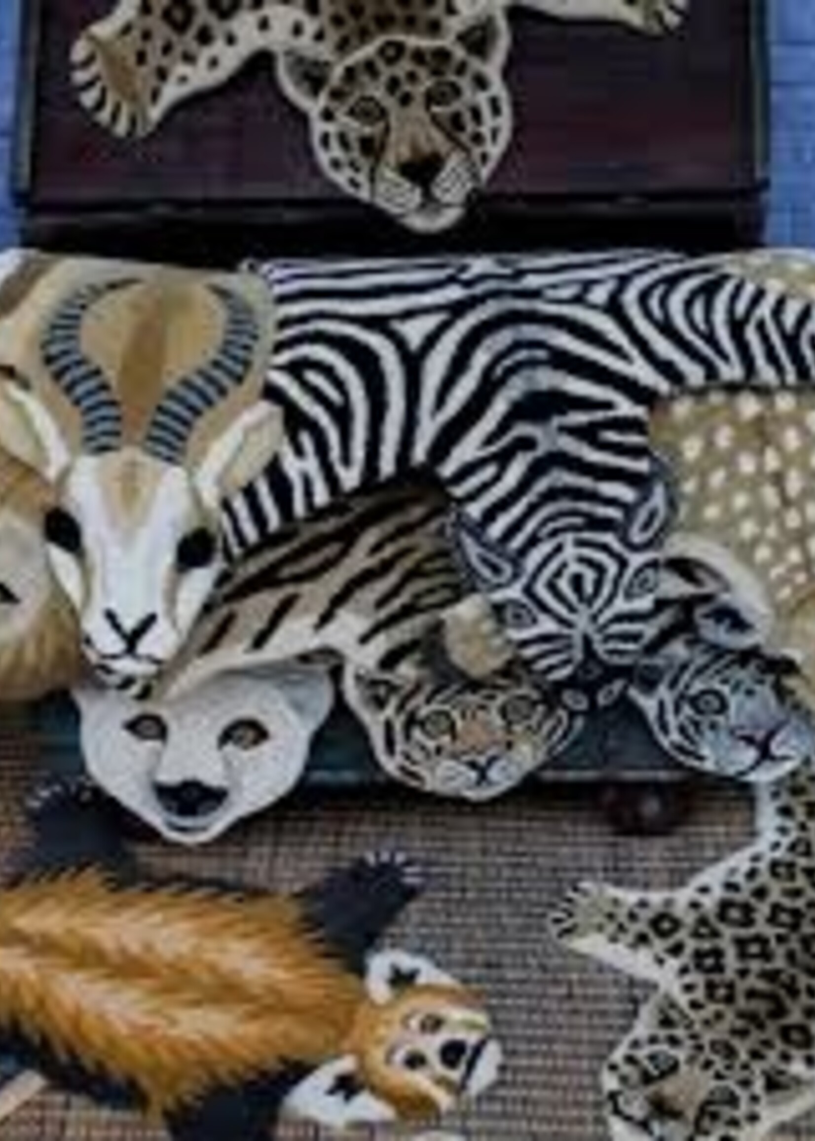 Snowy Leopard small rug, Doing Goods