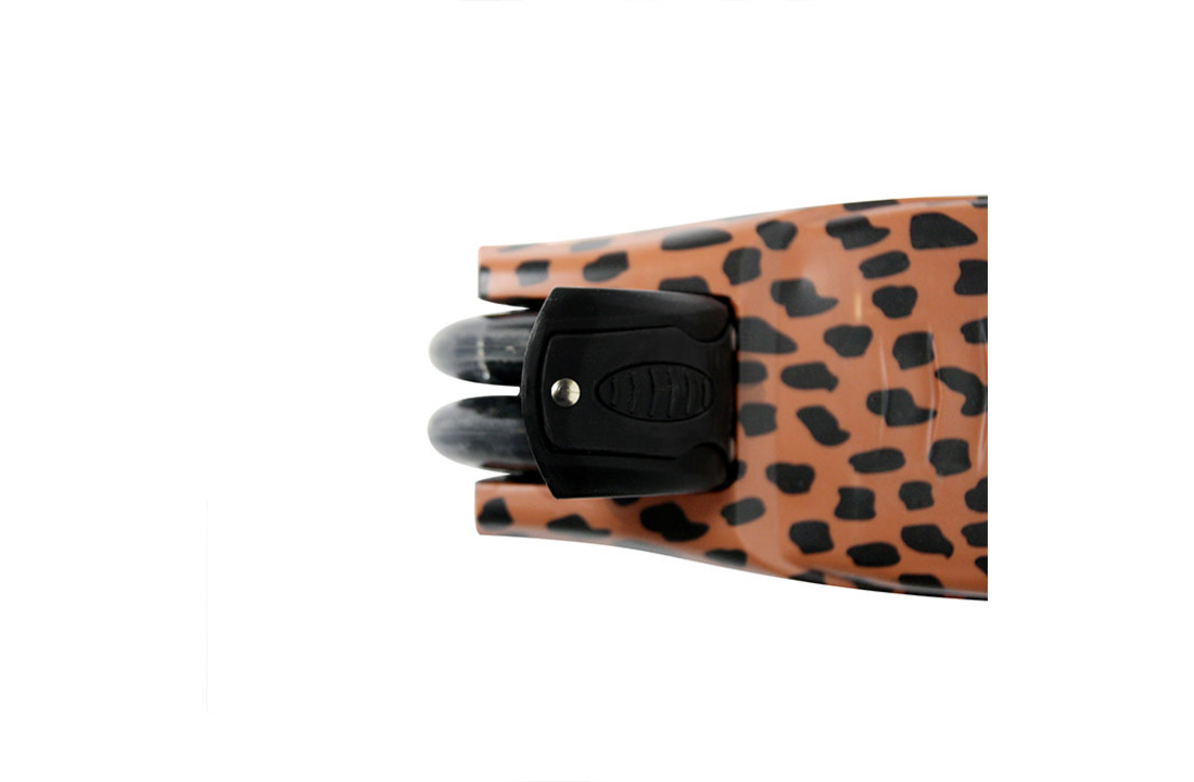 Step Caramel Leopard, Van Pauline