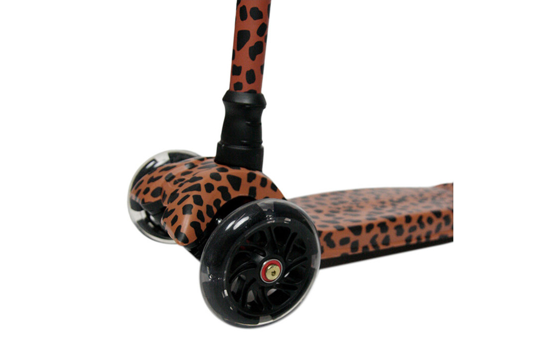 Step Caramel Leopard, Van Pauline
