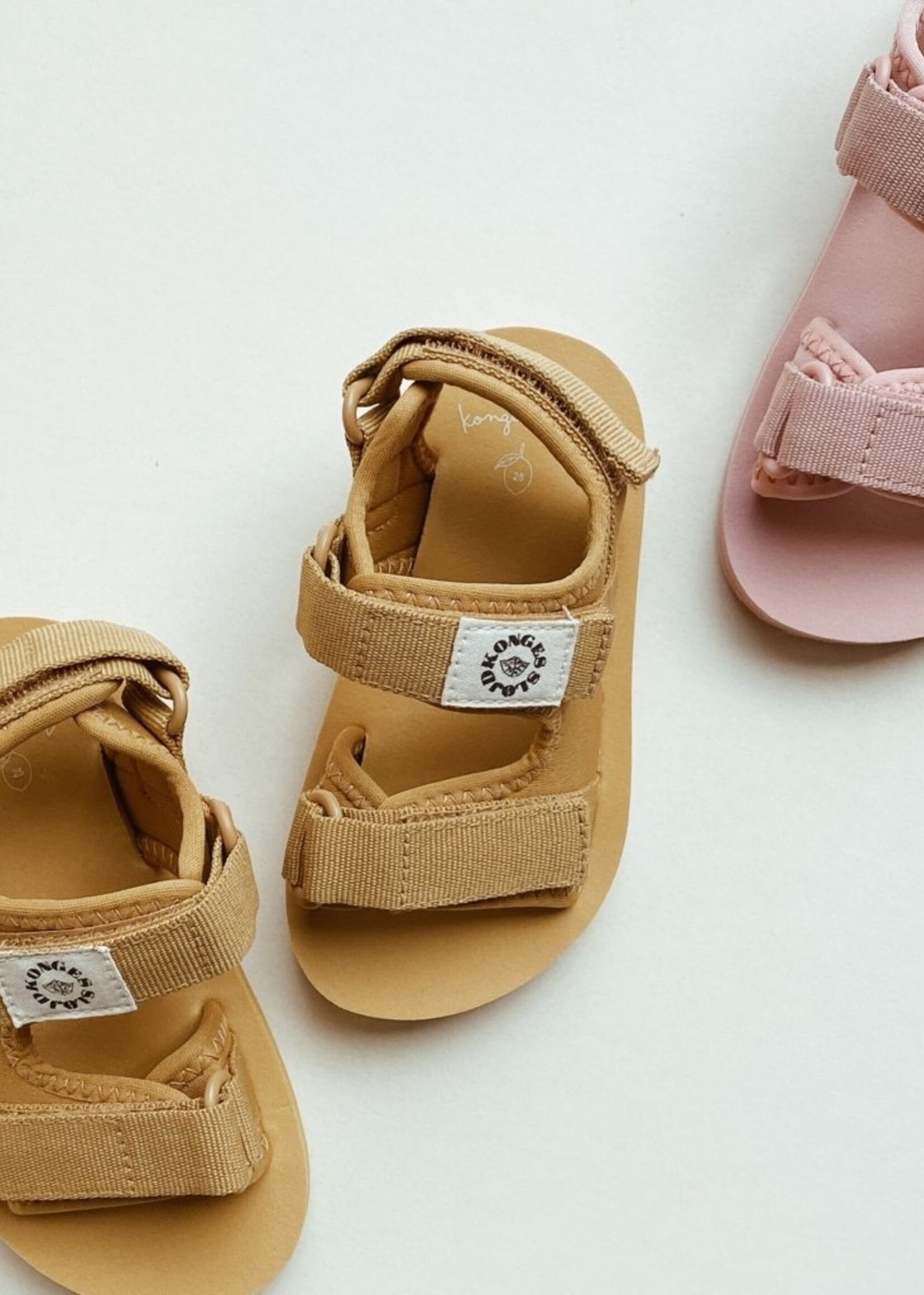 Sun Sandal, Konges Sjold