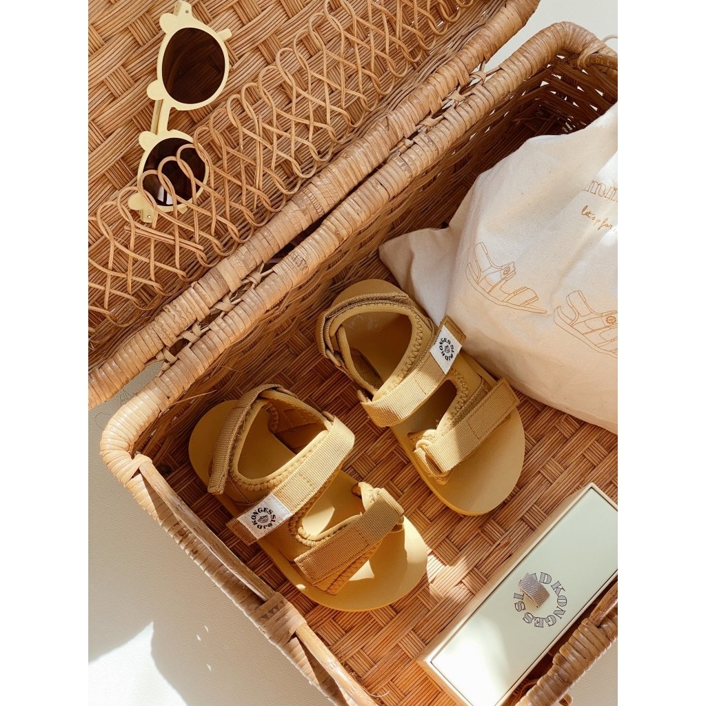 Sun Sandal, Konges Sjold