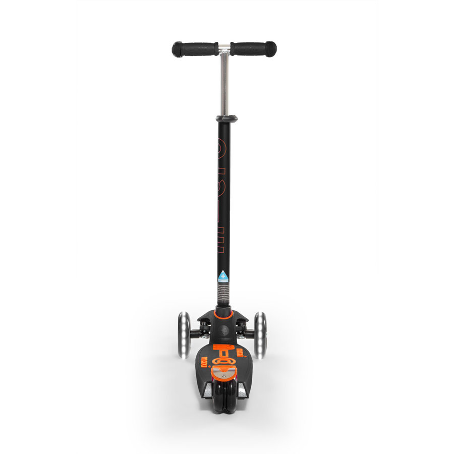 Maxi Micro step Deluxe Zwart MMD 143