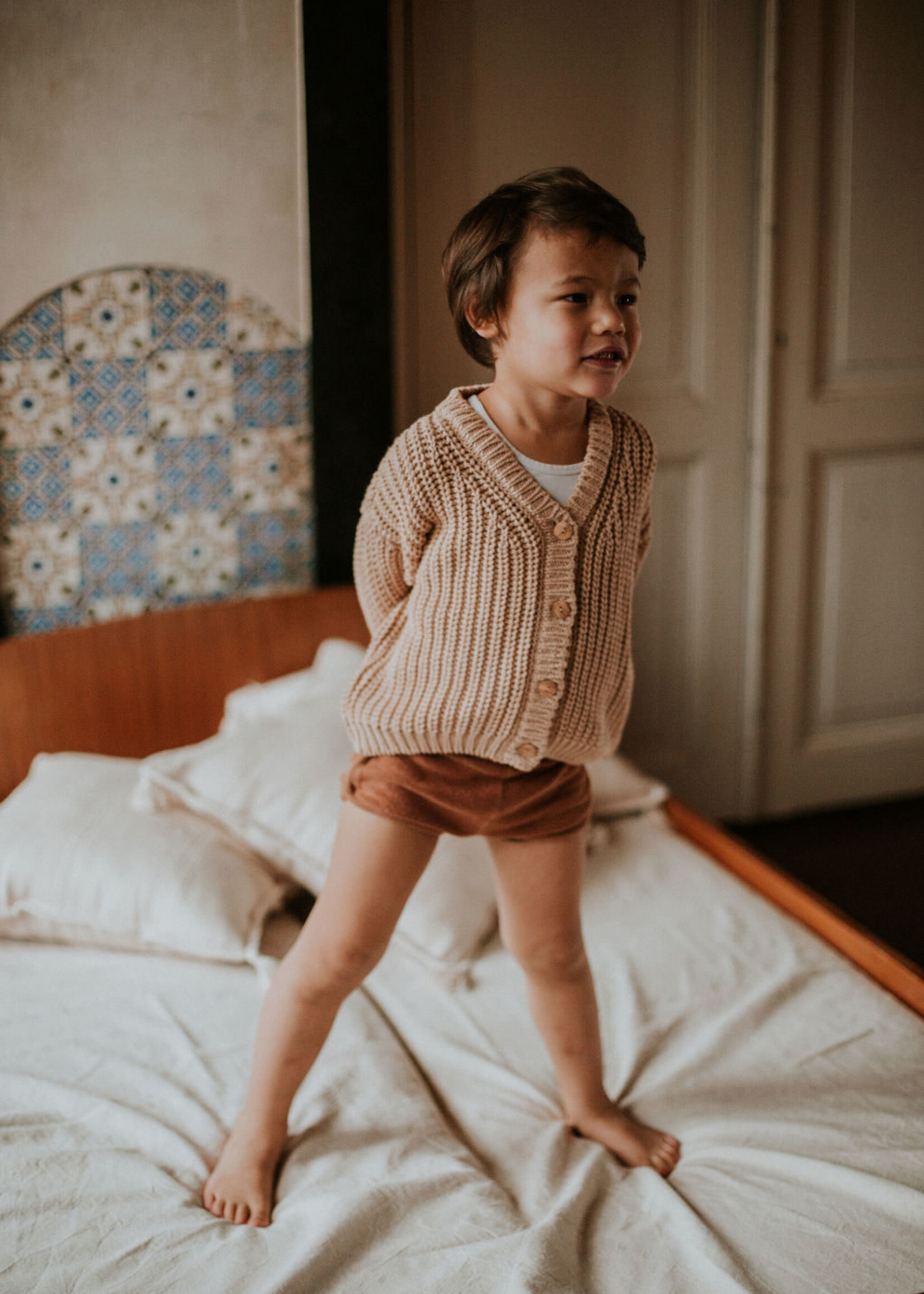 Yuki Yuki specials, chunky knitted cardigan OAT, Yuki