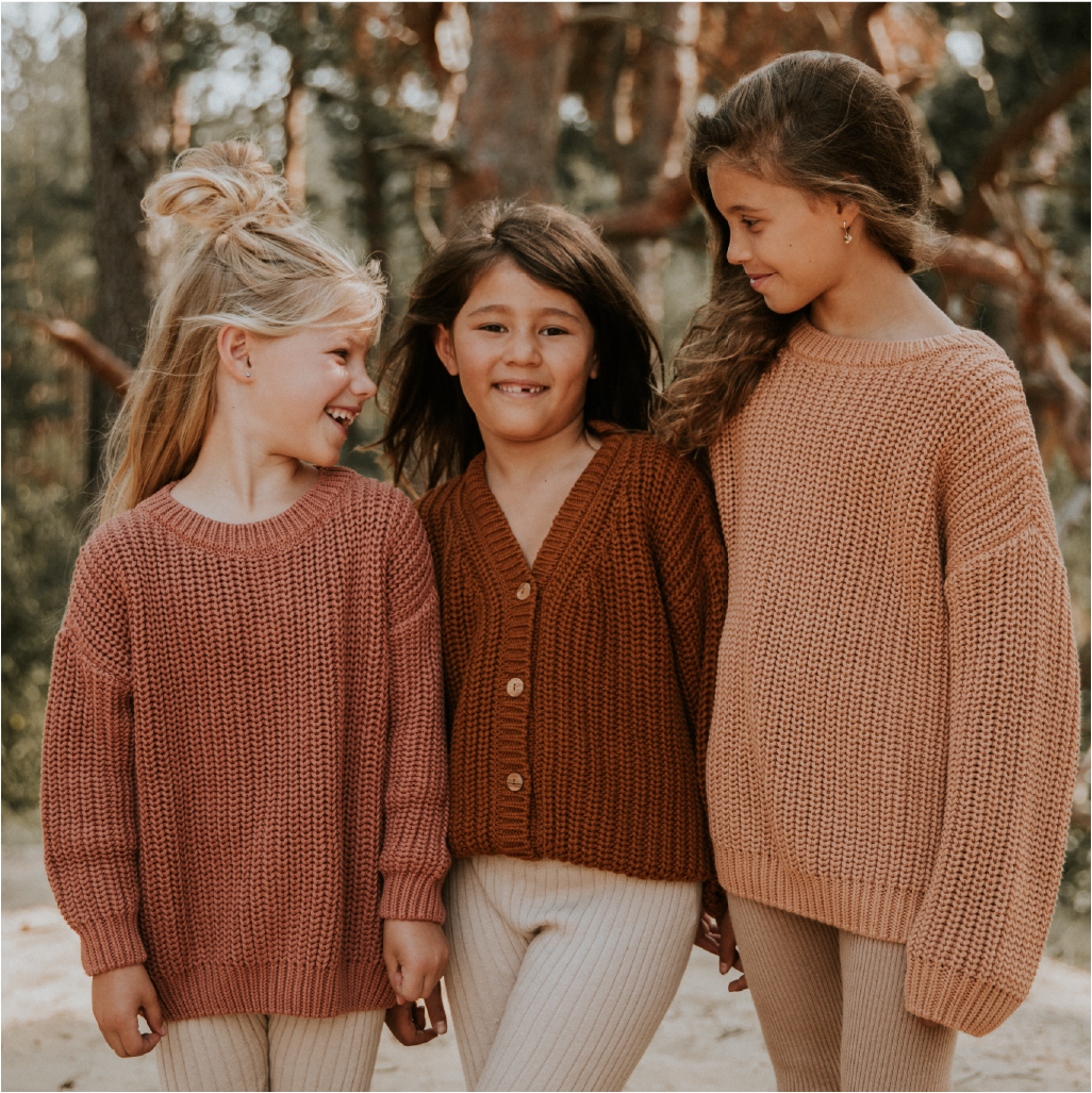 Yuki specials, chunky knitted cardigan Rust, Yuki