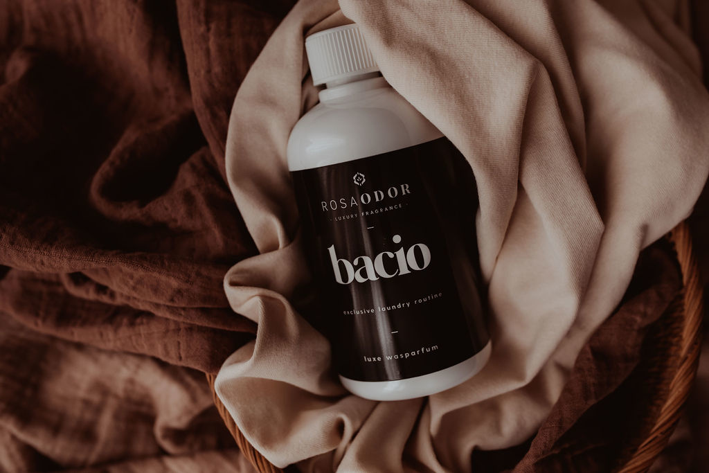 wasparfum Bacio, Rosaodor