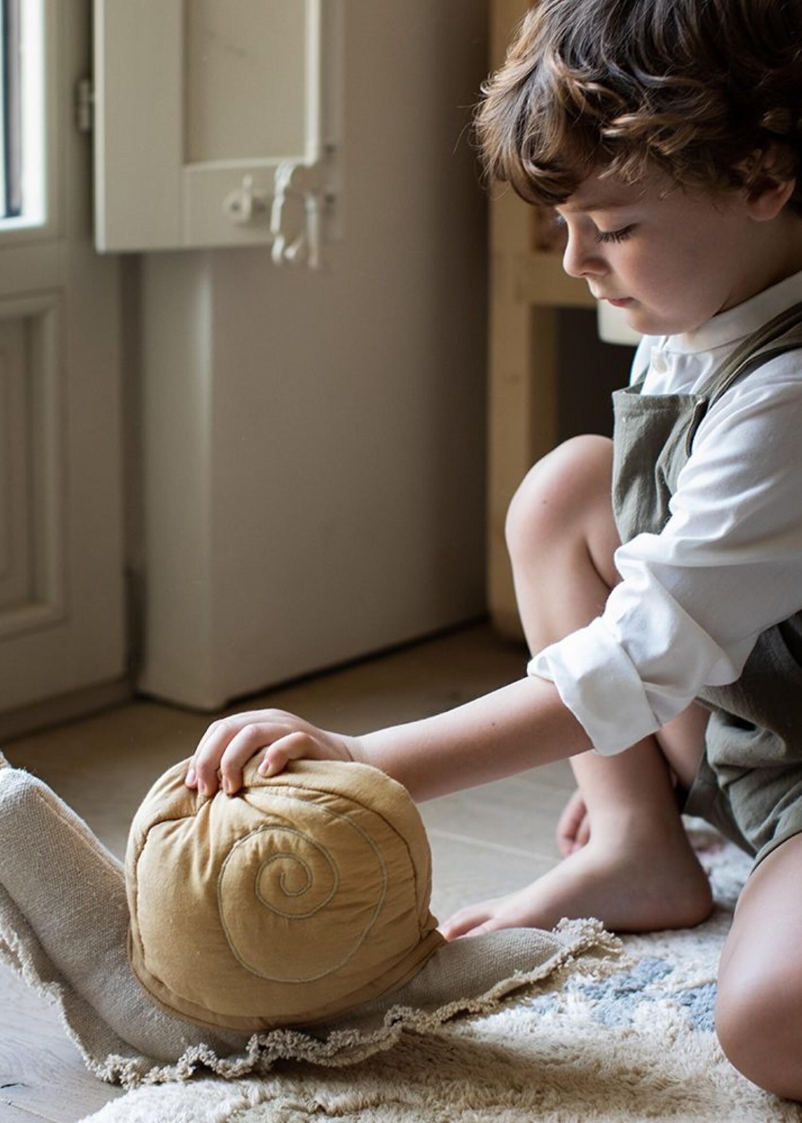 Lorena Canals Kussen Lazy Snail, Lorena Canals