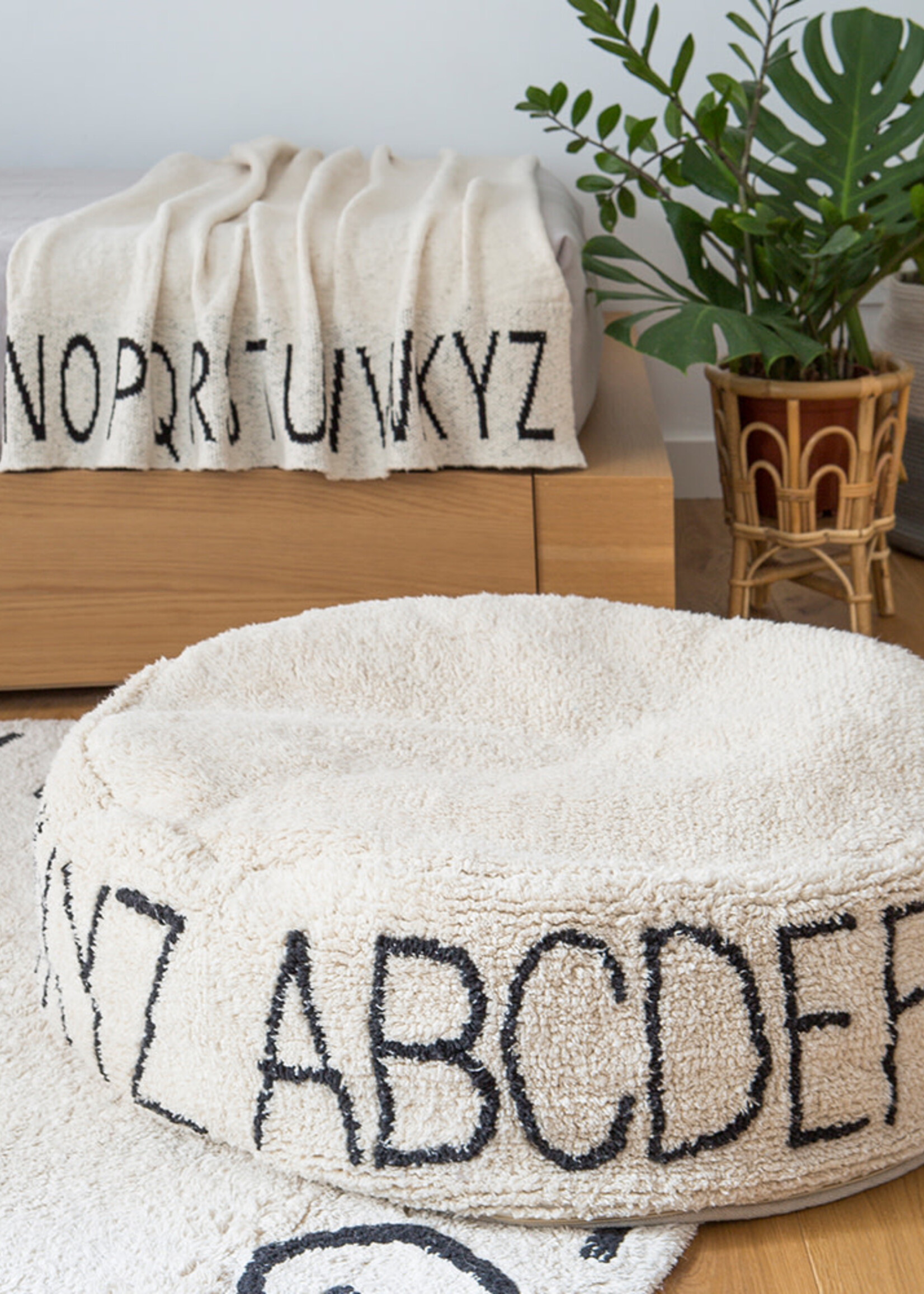 Lorena Canals Poef ABC,  Lorena Canals