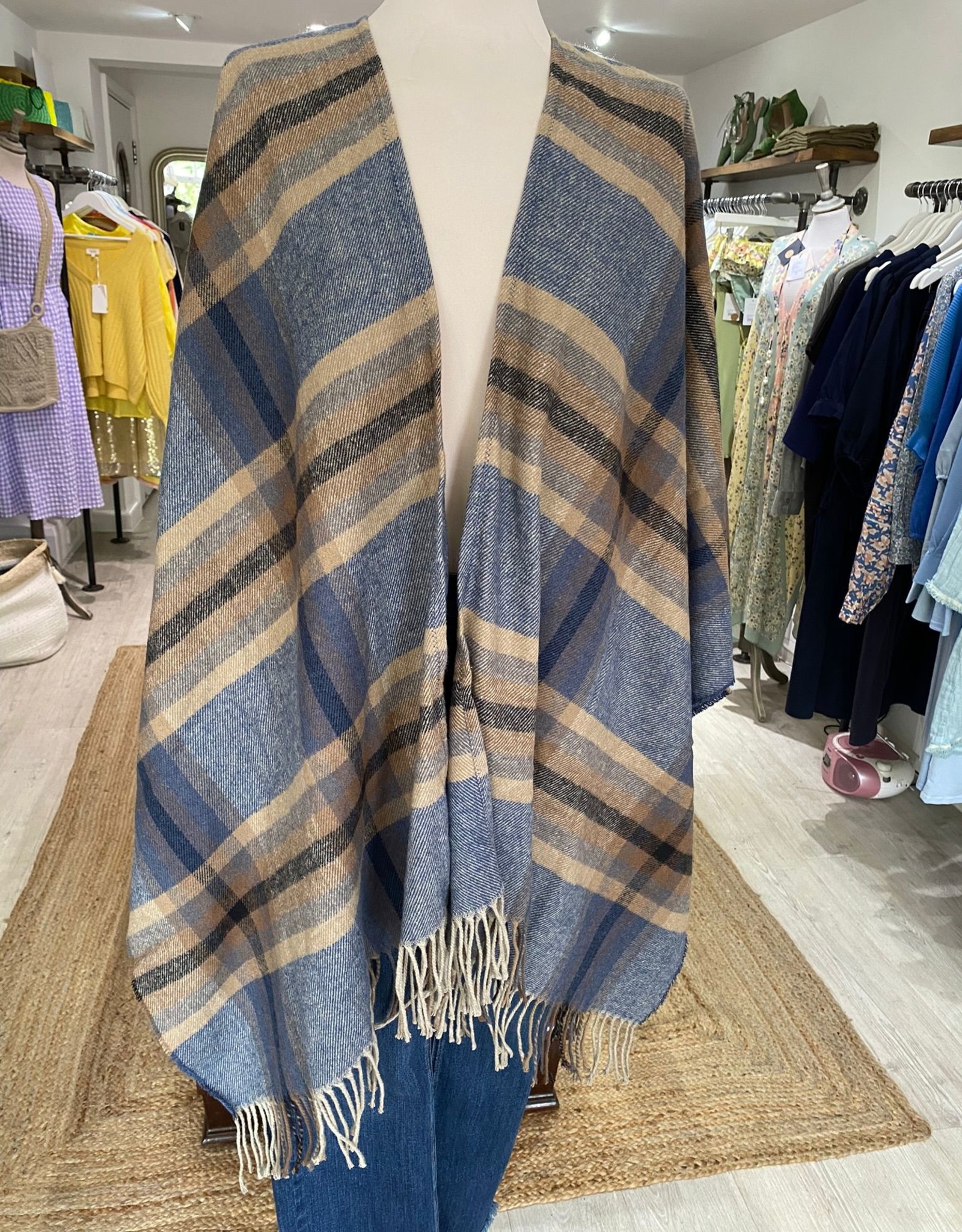 IBLUES SUSA CAPE WRAP BY IBLUES 22 / 23