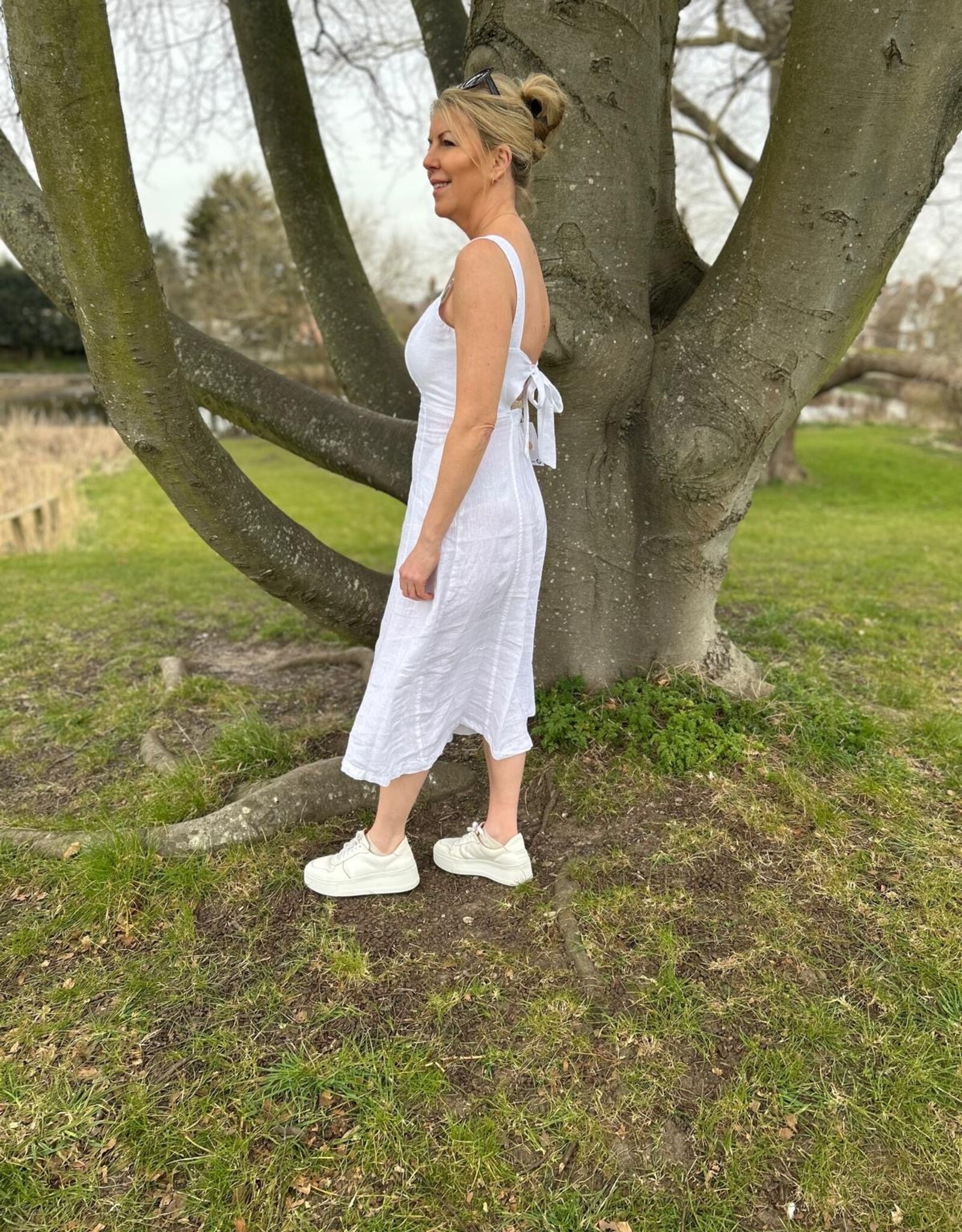 HARIS LINEN OF GREECE MIDI SUNDRESS WITH SQUARE NECKLINE/TIE BACK