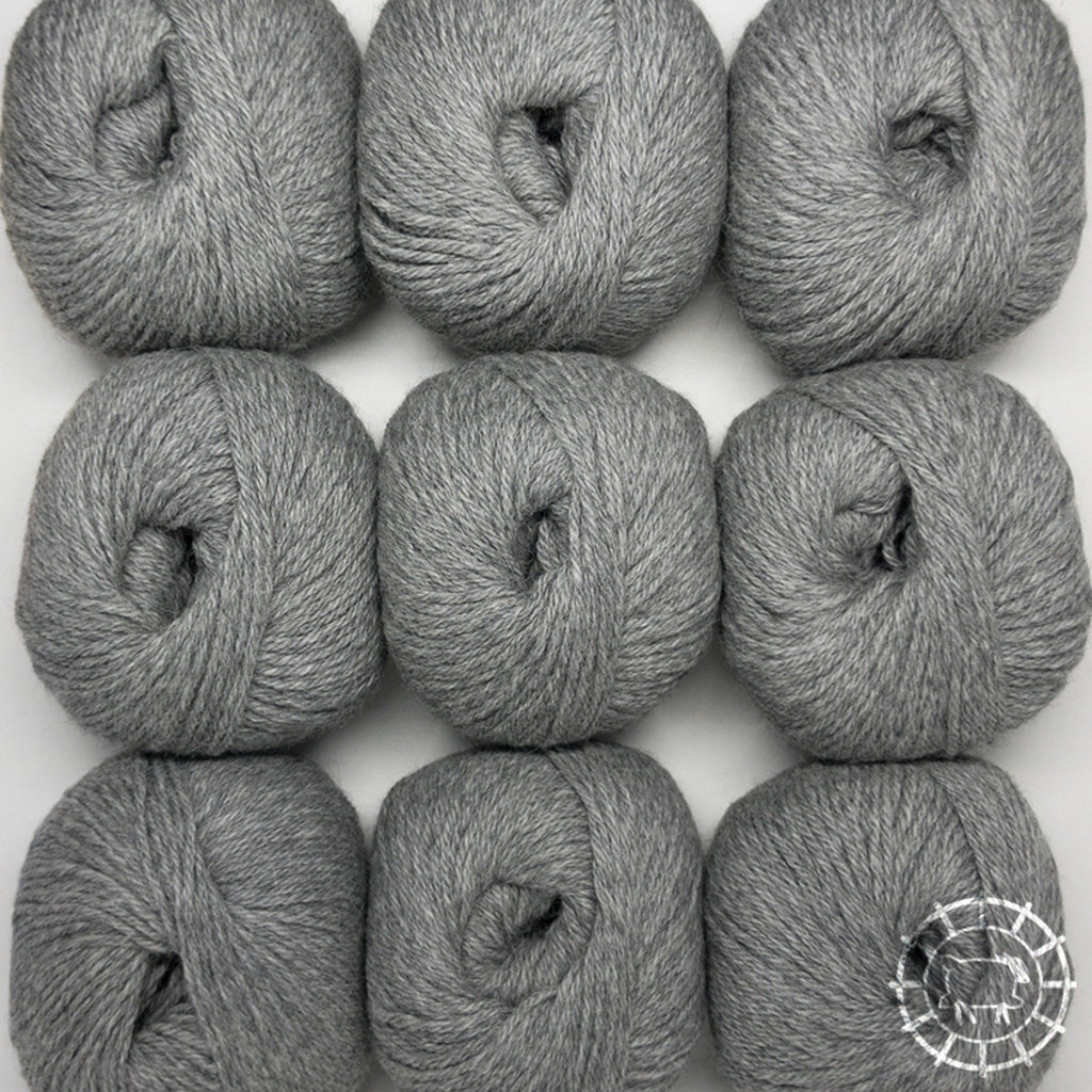 Woolpack Yarn Collection Baby Alpaca DK – Gris clair